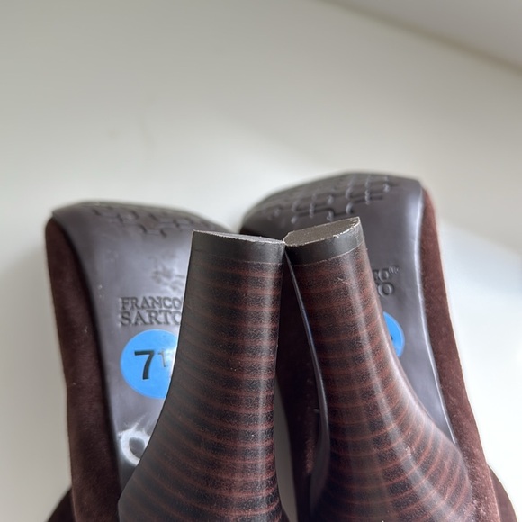 Franco Sarto Womens Brown Suede Ankle Boots Block Heel Slip On Booties Size 7.5 - Picture 7 of 9